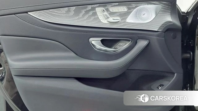 Mercedes-Benz AMG GT 2025 Черный из Кореи, фото 6