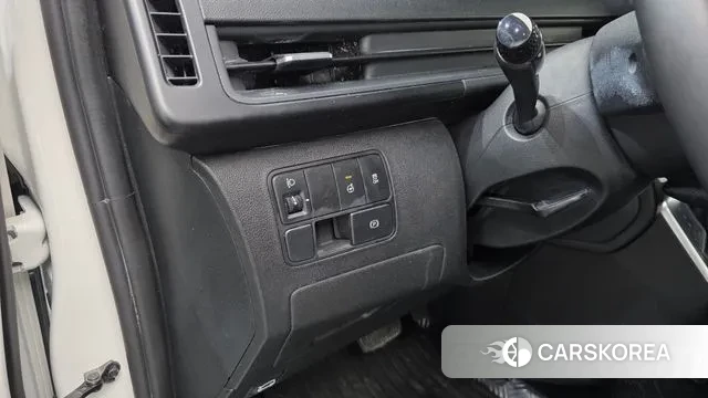 Hyundai Staria 2022 Белый из Кореи, фото 6