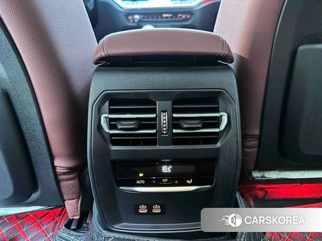 BMW 3 series 2022 Черный из Китая, фото 6