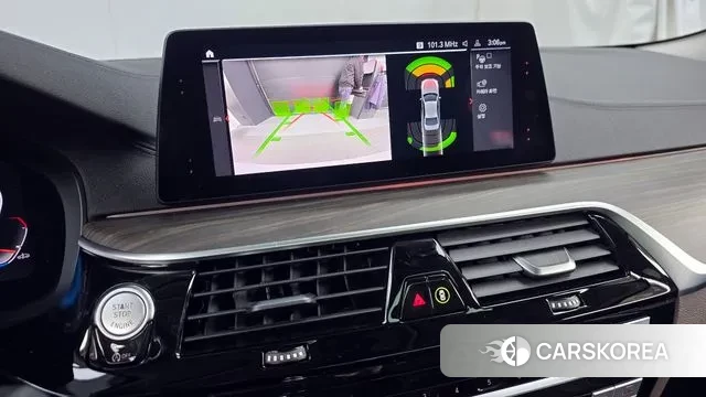 BMW 5 Series (G30) 2019 Белый из Кореи, фото 6