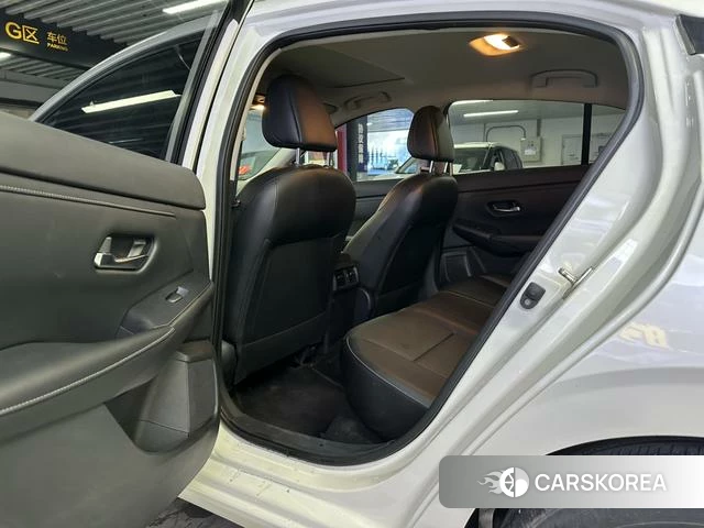 Nissan Xuan Yi 2022 Белый из Китая, фото 6