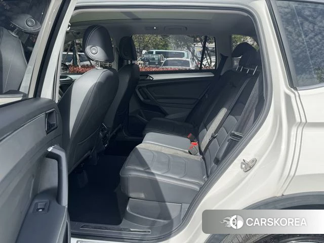Volkswagen Tiguan L 2021 Белый из Китая, фото 6