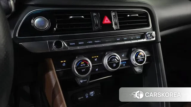 Genesis G70 2018 Черный из Кореи, фото 6