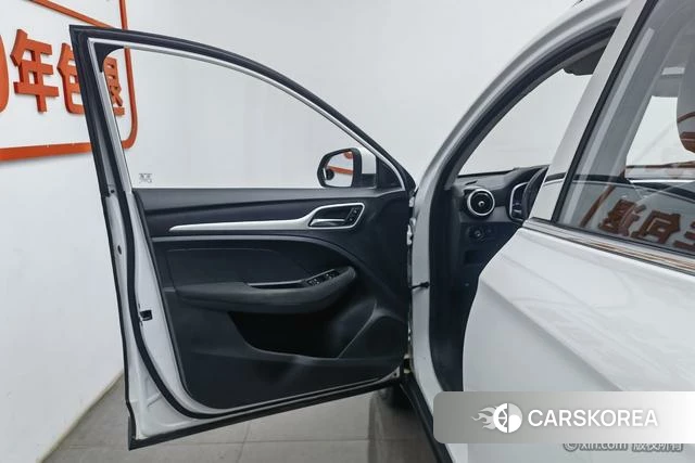MG MG ZS 2018 Белый из Китая, фото 6