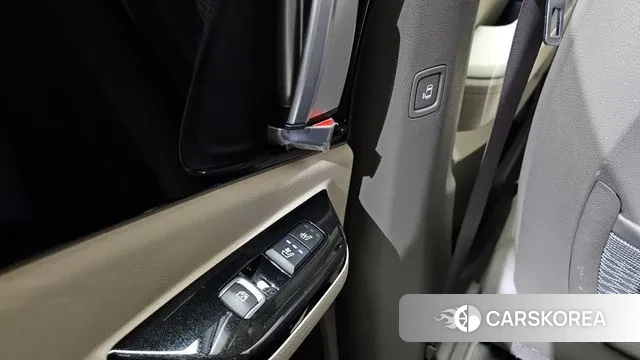 Kia Carnival 4th generation 2022 Белый из Кореи, фото 6