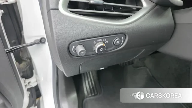 Chevrolet (GM Daewoo) The New Malibu 2020 Белый из Кореи, фото 6