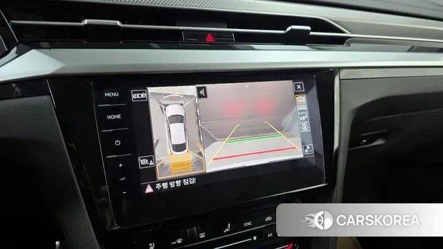 Volkswagen Arteon 2023 Белый из Кореи, фото 6