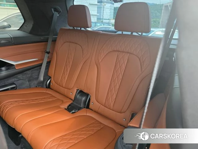 BMW X7 (G07) 2025 Черный из Кореи, фото 6