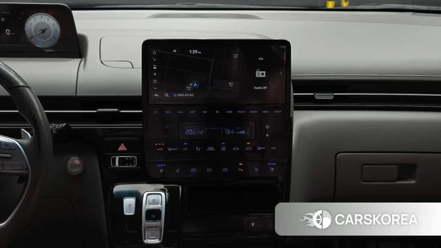 Hyundai Staria 2021 Белый из Кореи, фото 6