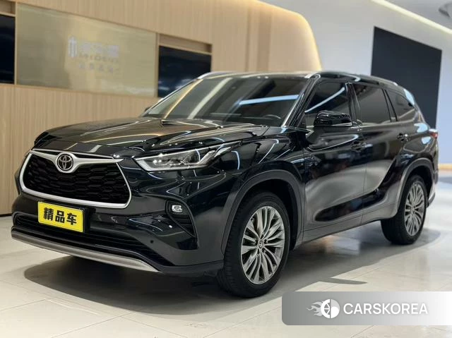 Toyota Highlander 2024 Черный из Китая, фото 6