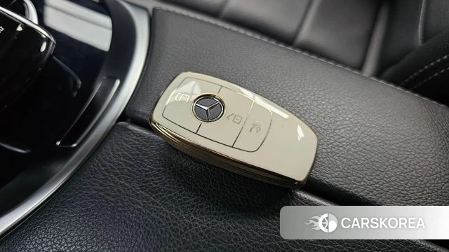 Mercedes-Benz C-Class W205 2020 Черный из Кореи, фото 6