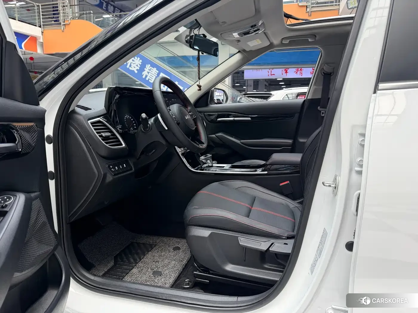 Kia KX3 proud run 2021 Белый из Китая, фото 6