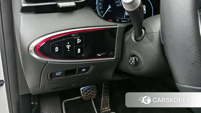 Genesis GV70 2023 Белый из Кореи, фото 6