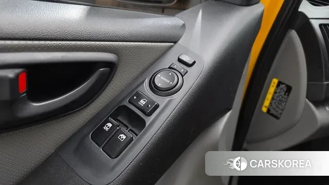 Hyundai The New Grand Starex 2018 Желтый из Кореи, фото 6