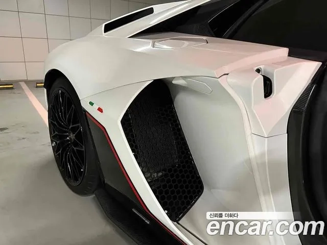 Lamborghini Aventador 2022 Жемчужный цвет из Кореи, фото 6