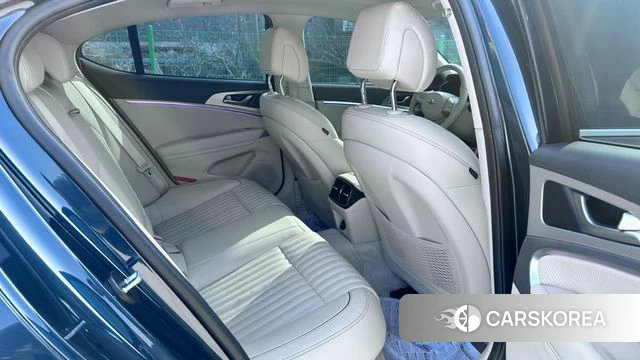 Genesis The New G70 2022 Темно-зеленый из Кореи, фото 6