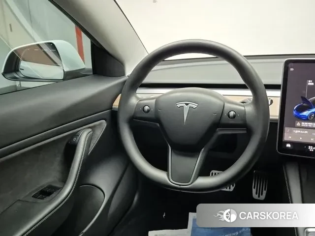 Tesla Model 3 2021 Белый из Кореи, фото 6