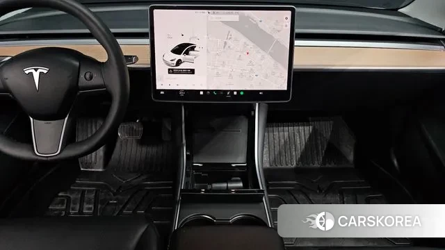 Tesla Model 3 2020 Белый из Кореи, фото 6