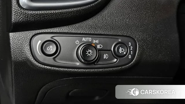 Chevrolet (GM Daewoo) The New Trax 2019 Белый из Кореи, фото 6