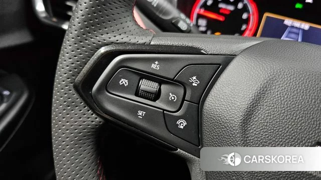 Chevrolet (GM Daewoo) Trailblazer 2023 Белый из Кореи, фото 6