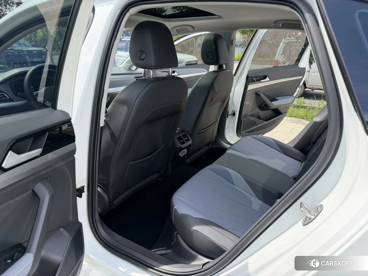 Volkswagen Lavida 2023 Белый из Китая, фото 6