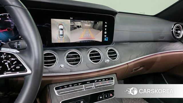 Mercedes-Benz E-Class W213 2023 Черный из Кореи, фото 6