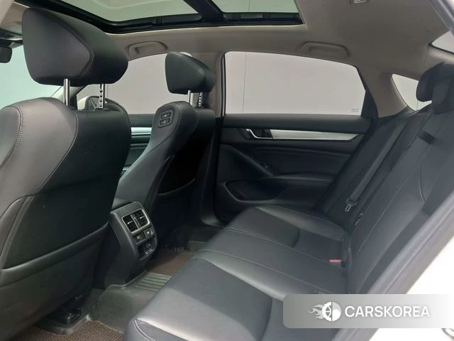 Honda Accord 2021 Белый из Китая, фото 6