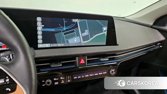 Kia EV6 2023 Черный из Кореи, фото 6