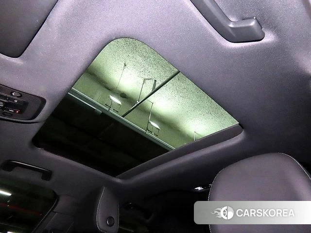 Audi Q3 (F3) 2022 Белый из Кореи, фото 6