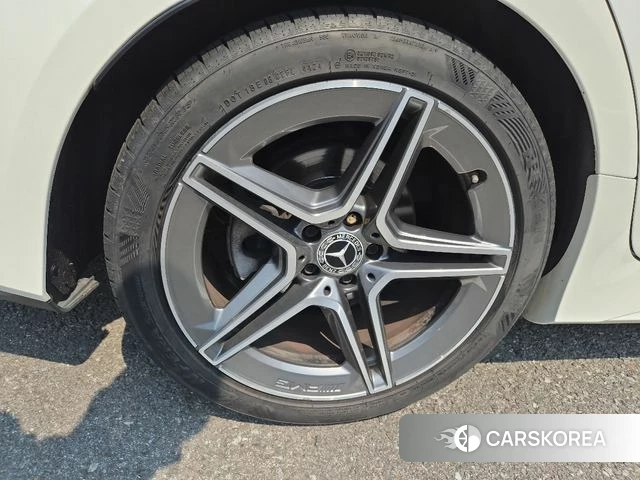 Mercedes-Benz CLS-Class C257 2019 Белый из Кореи, фото 6