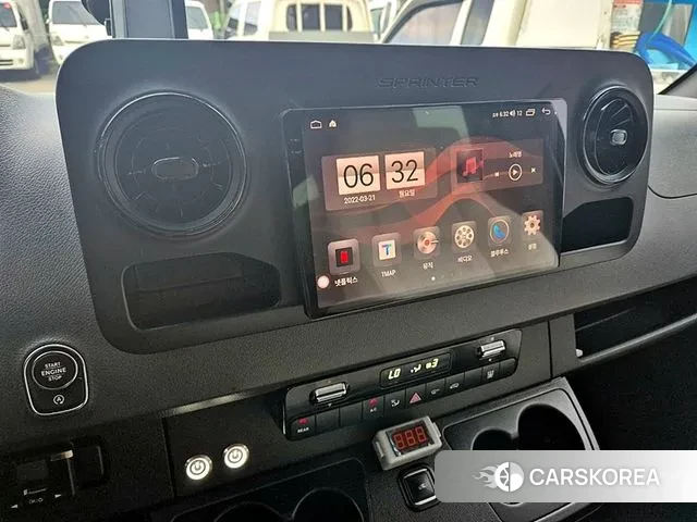 Mercedes-Benz Sprinter 2022 Черный из Кореи, фото 6