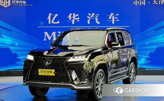 Lexus LX 2023 Черный из Китая, фото 6
