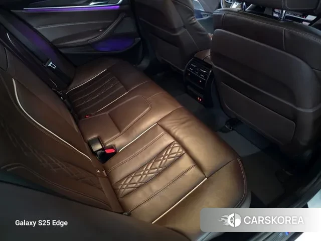 BMW 5 Series (G30) 2020 Белый из Кореи, фото 6