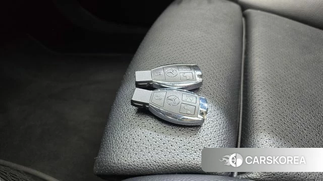 Mercedes-Benz C-Class W205 2018 Черный из Кореи, фото 6