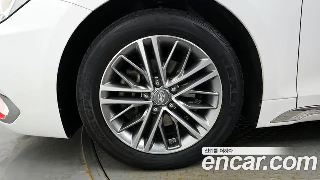 Hyundai Grandeur IG id 2700005 из Кореи 6