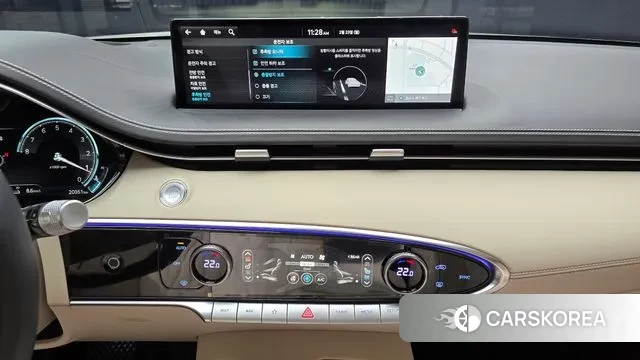 Genesis GV70 2024 Белый из Кореи, фото 6