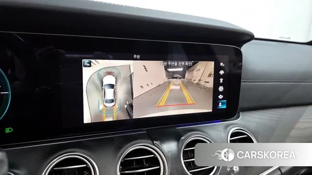 Mercedes-Benz E-Class W213 2022 Белый из Кореи, фото 6