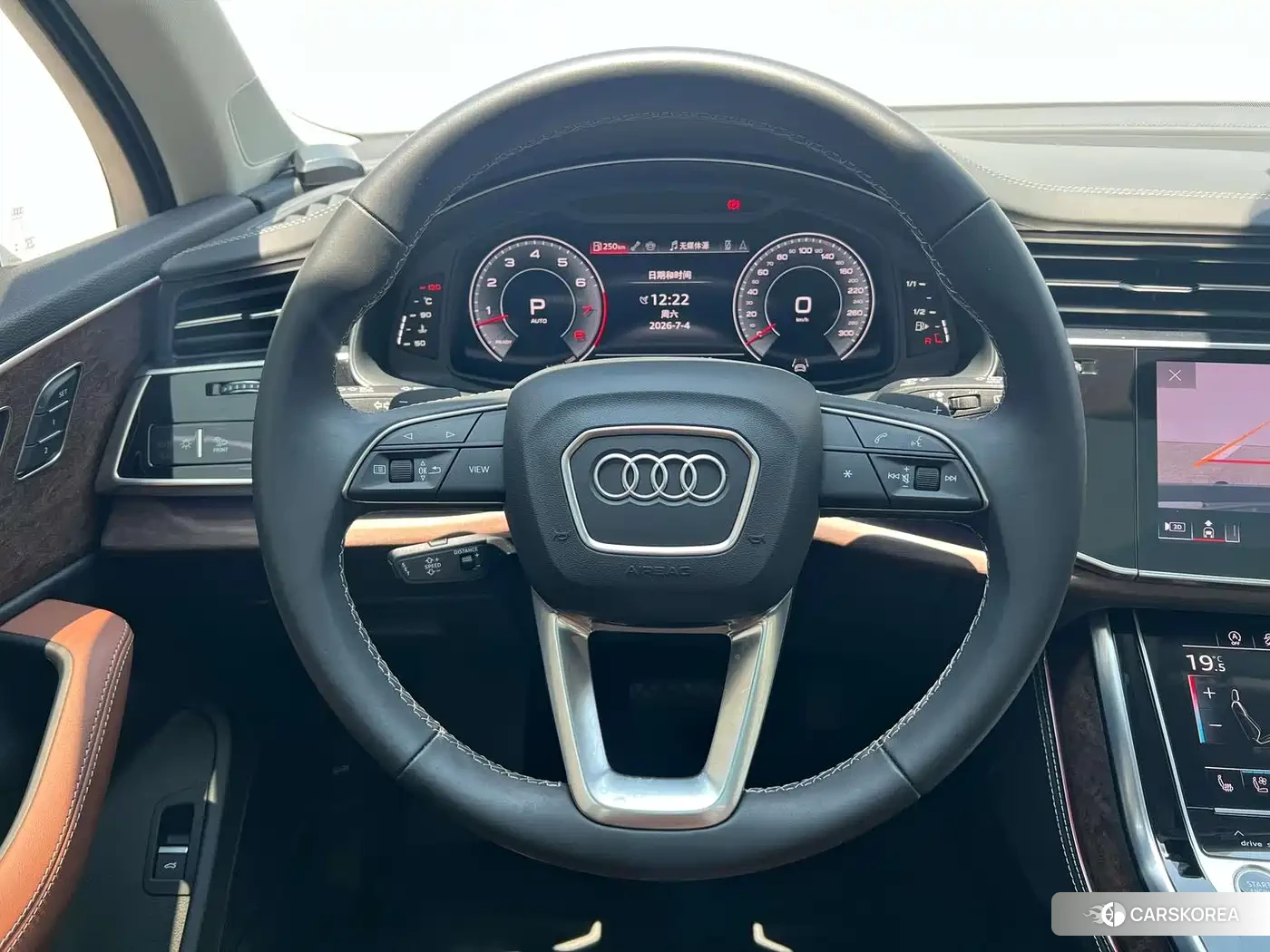 Audi Q7 2025 Черный из Китая, фото 6