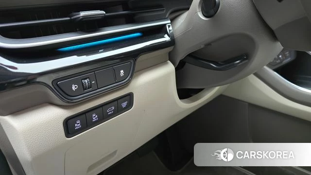 Kia The New Carnival 4th Generation 2025 Серебристо-серый из Кореи, фото 6
