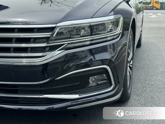 Volkswagen Huiang 2022 Синий из Китая, фото 6