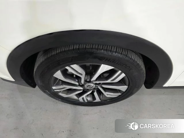 Ssangyong Tivoli Armor 2019 Белый из Кореи, фото 6