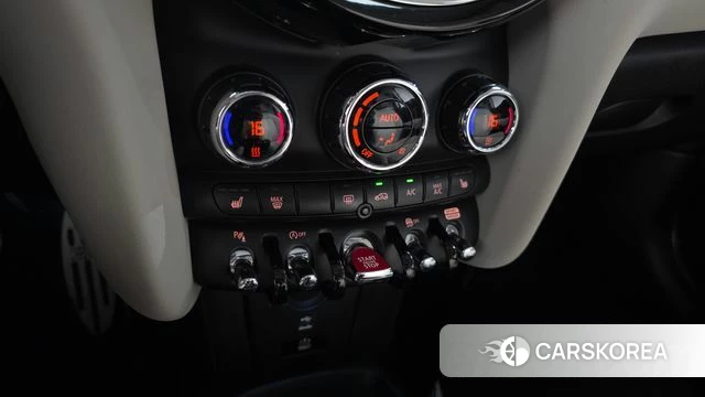Mini Cooper S 2022 Песочный из Кореи, фото 6