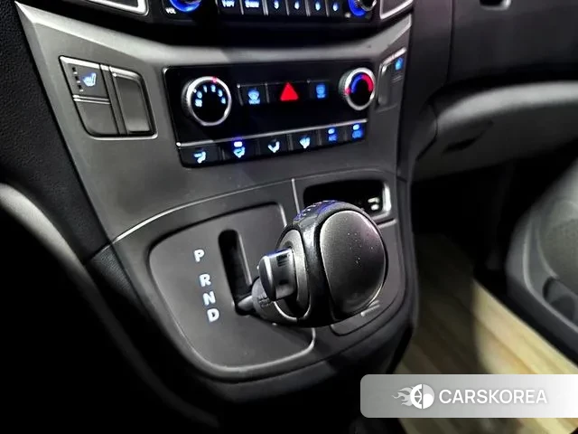 Hyundai The New Grand Starex 2018 Белый из Кореи, фото 6