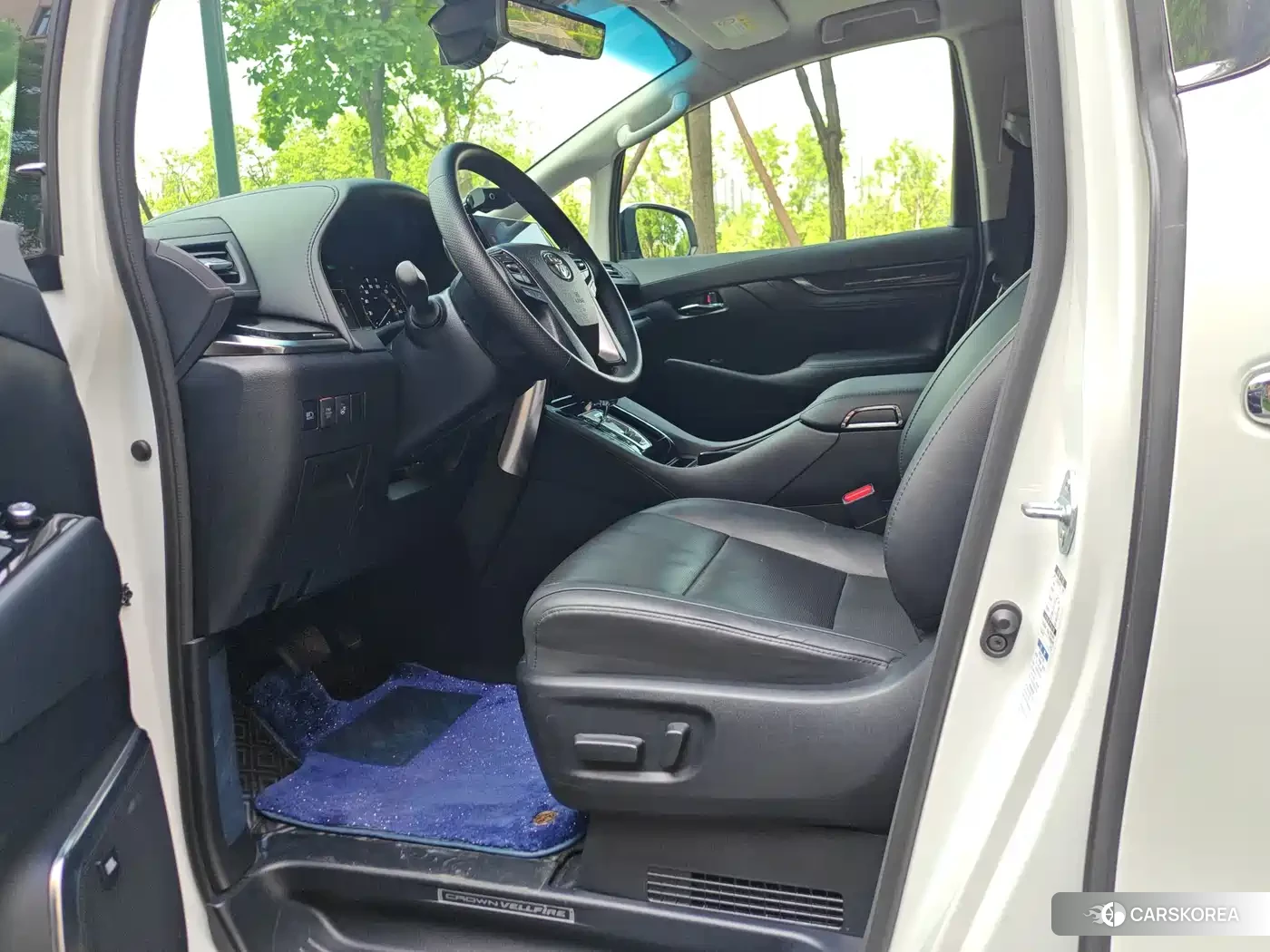 Toyota Vellfire 2022 Белый из Китая, фото 6