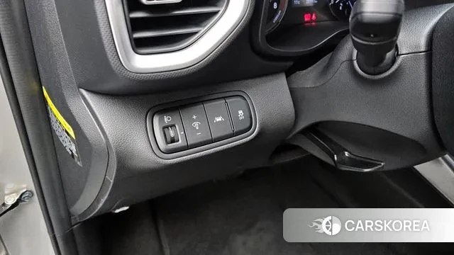 Hyundai Venue 2019 Серебряный из Кореи, фото 6