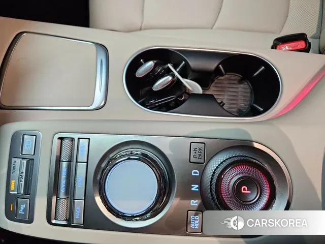 Genesis GV70 2022 Жемчужный цвет из Кореи, фото 6