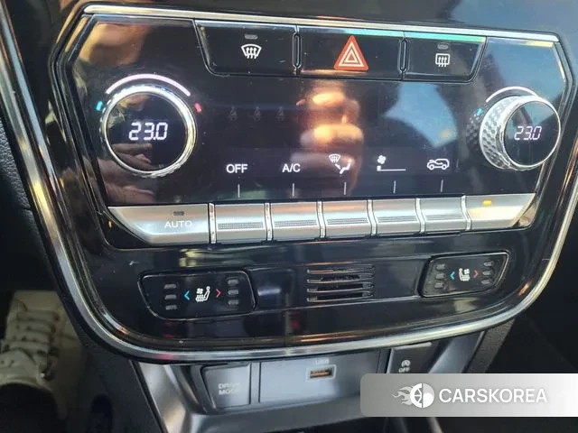 Ssangyong Tivoli Air 2021 Красный из Кореи, фото 6