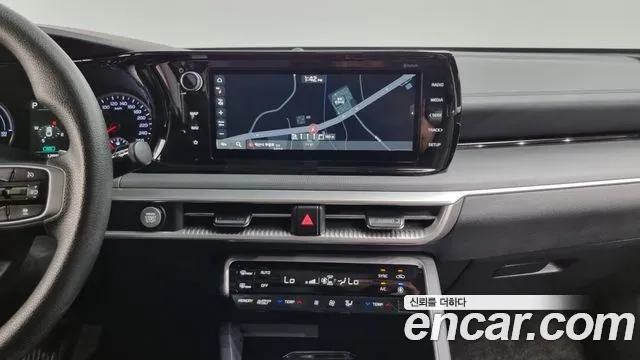 Kia K5 Hybrid 3rd Generation 2021 Белый из Кореи, фото 6