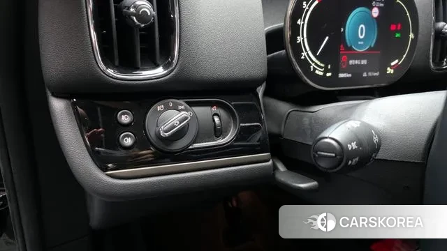 Mini Cooper Countryman 2021 Черный из Кореи, фото 6