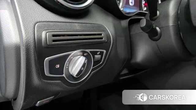 Mercedes-Benz C-Class W205 2020 Черный из Кореи, фото 6